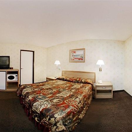Rodeway Inn לה מסה מראה חיצוני תמונה